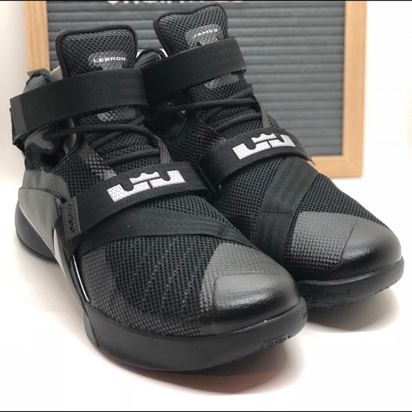 lebron soldier ix basketball shoes